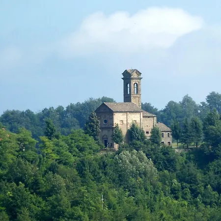 Charming Historic House In Provincia Di Cuneo, Italia בית נופש